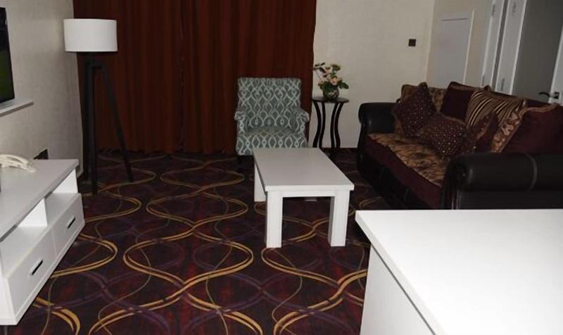 Treasures Suites Conferences image