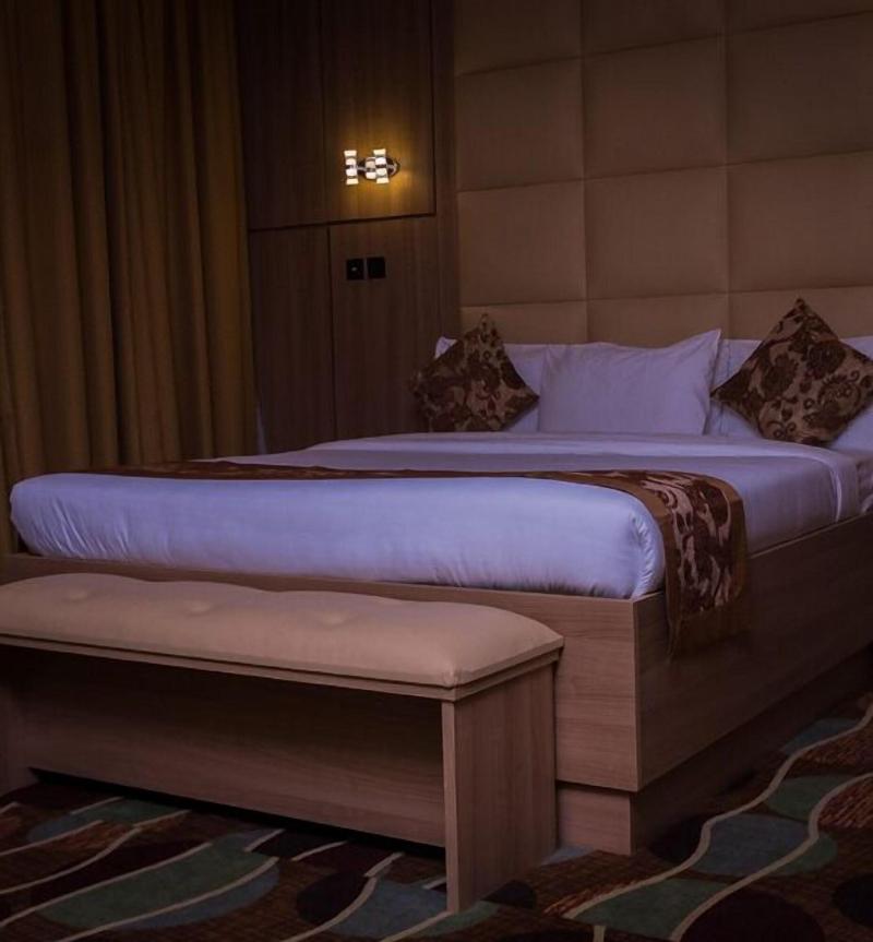 Treasures Suites Conferences image