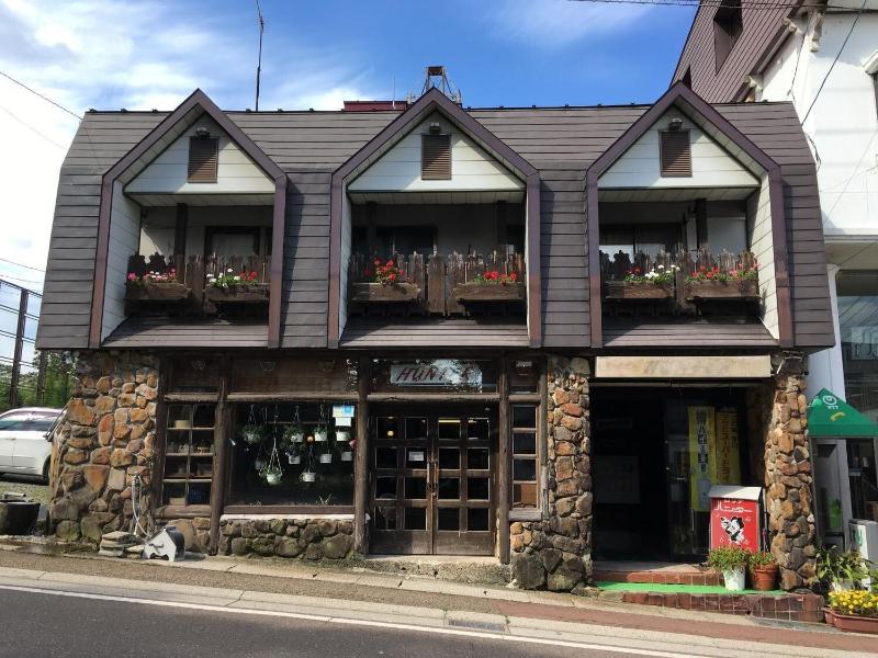 Lodge Hunter image