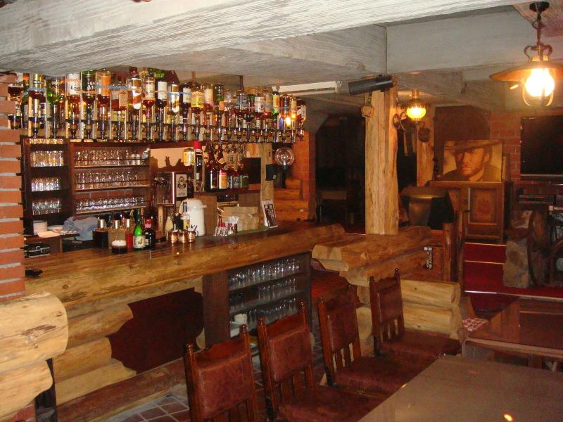 Lodge Hunter image