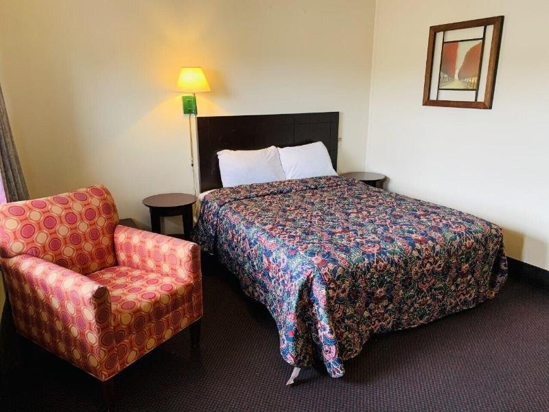 Express Inn image