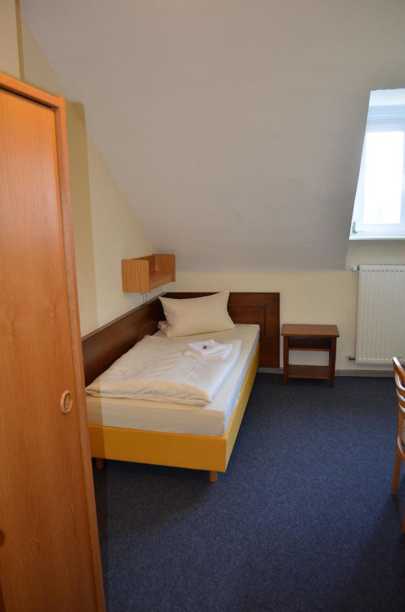 Stiftsberg Bildungs Und Freizeitzentrum image