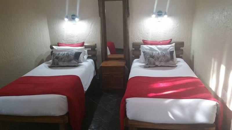 Tautona Lodge image