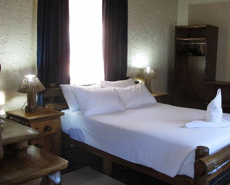 Tautona Lodge image