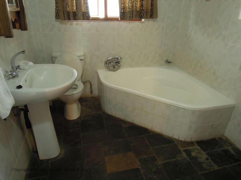 Tautona Lodge image
