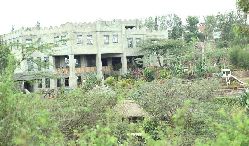 The Old Kings Lodge And Resort image