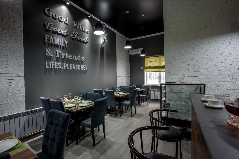 Maxx Inn image