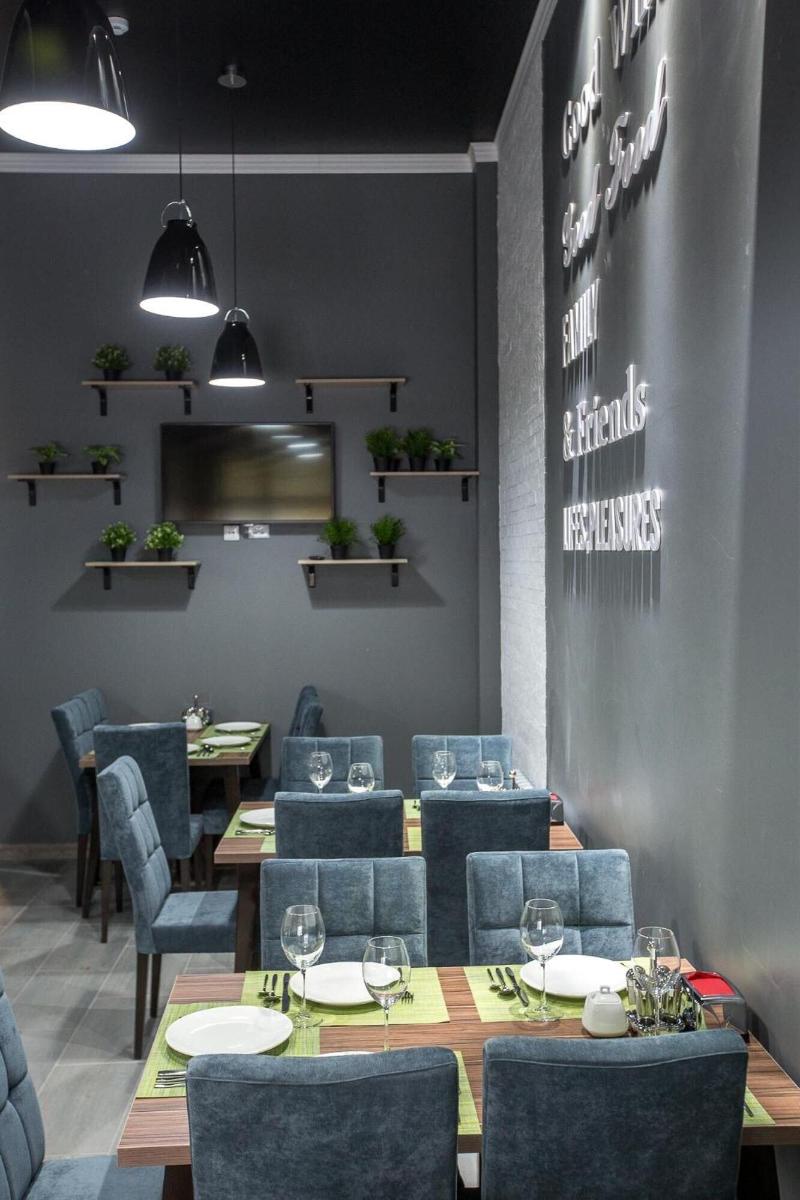 Maxx Inn image