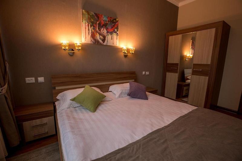 Maxx Inn image