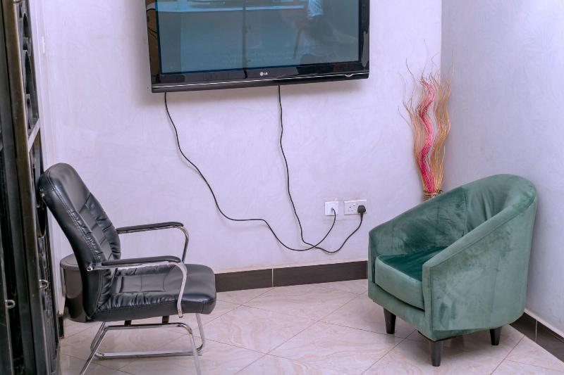 Beautiful Woman Hotel image