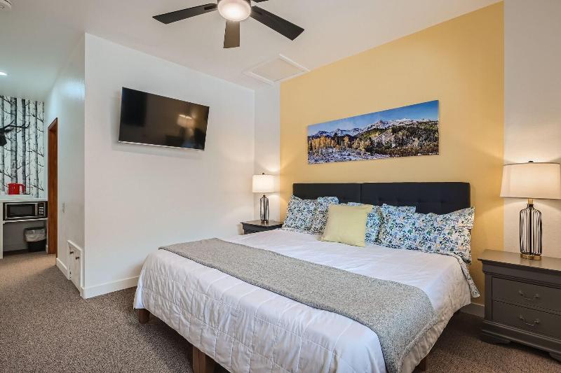 Jc Suites 3