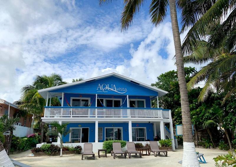 Aqua Vista Beachfront Suites image
