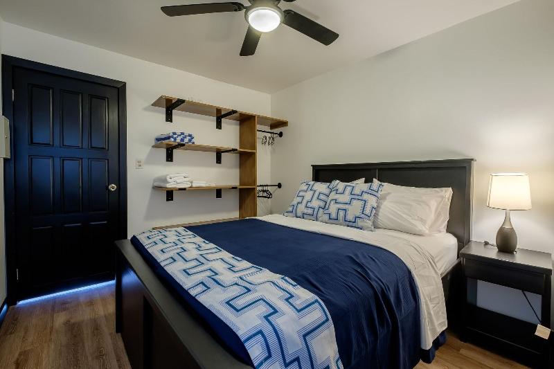 Aqua Vista Beachfront Suites image