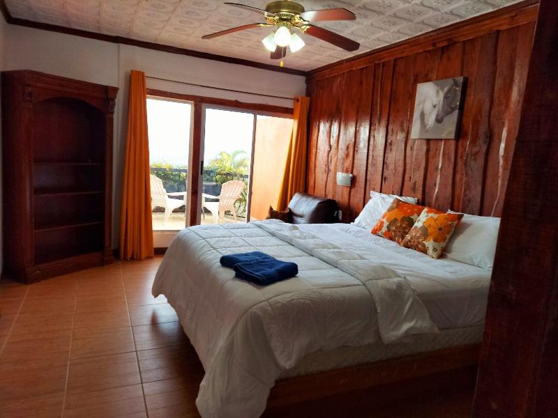 Loma Tranquila image