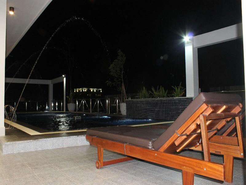 Malis The Residence Hotel image