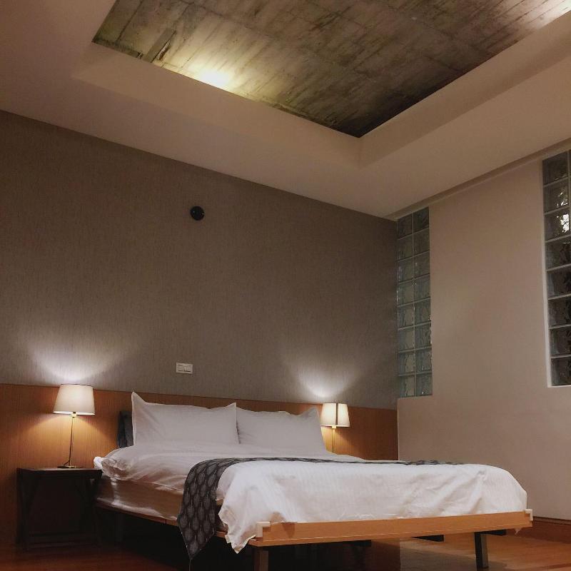 Lin S Inn image