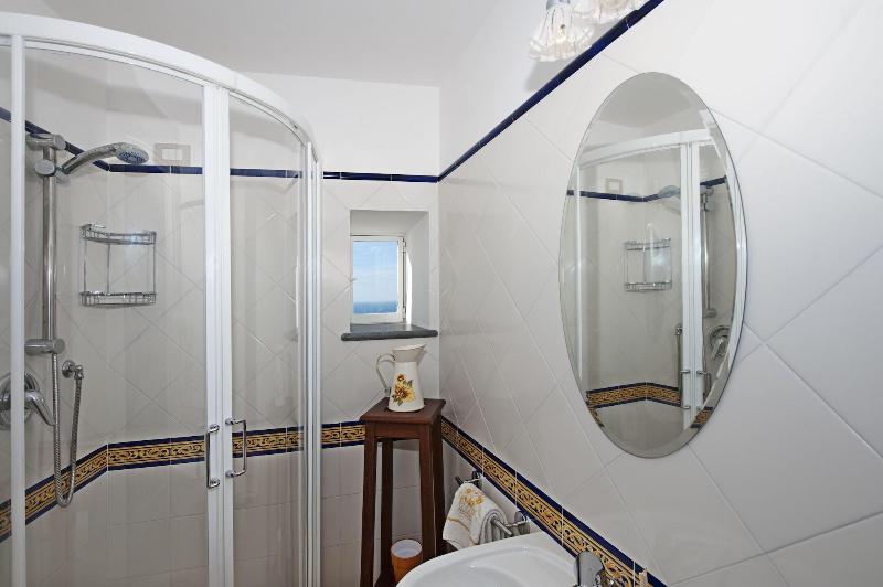 Calanteluna image