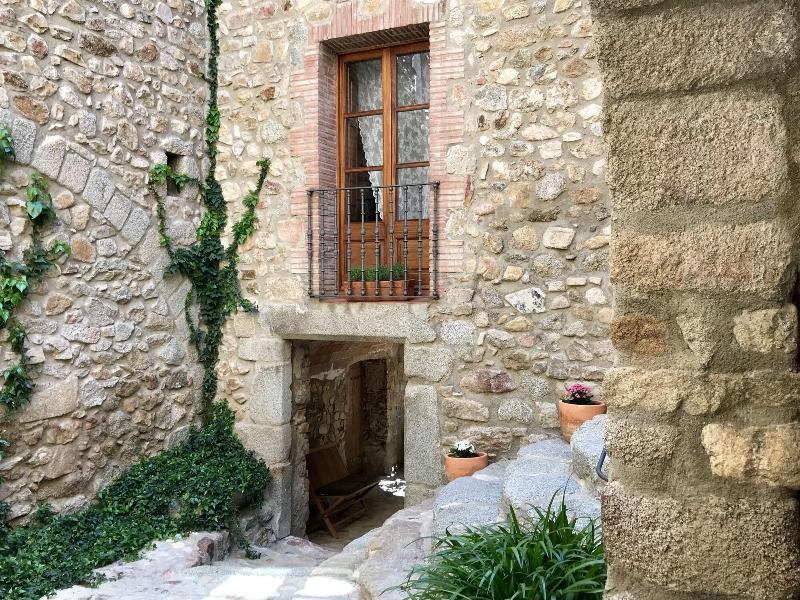 Hostal Can Xicu image