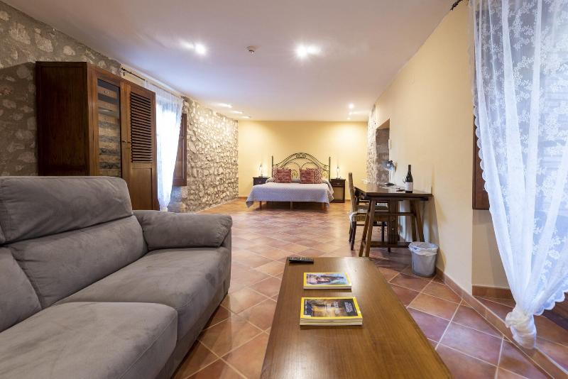 Hostal Can Xicu image