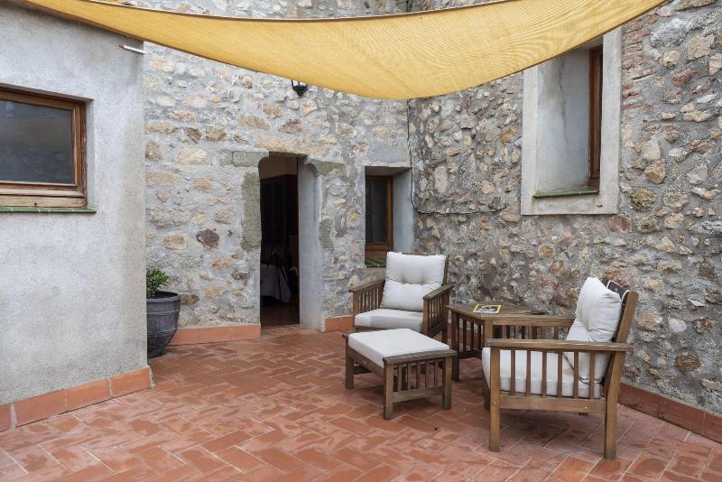 Hostal Can Xicu image