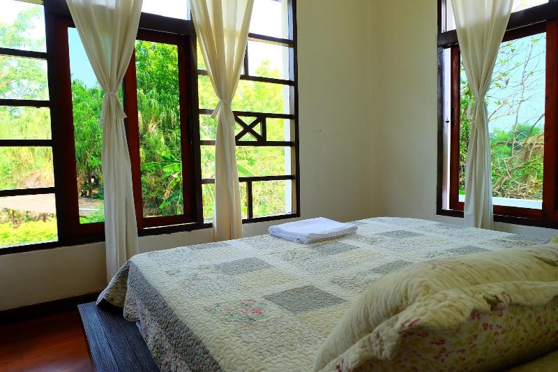 Villa Franjipani Maerim image
