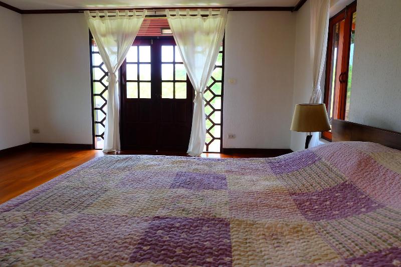 Villa Franjipani Maerim image