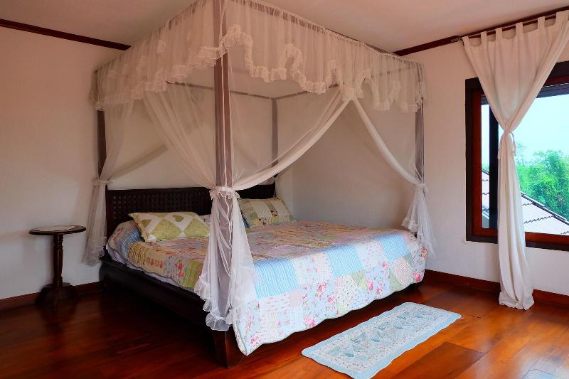 Villa Franjipani Maerim image