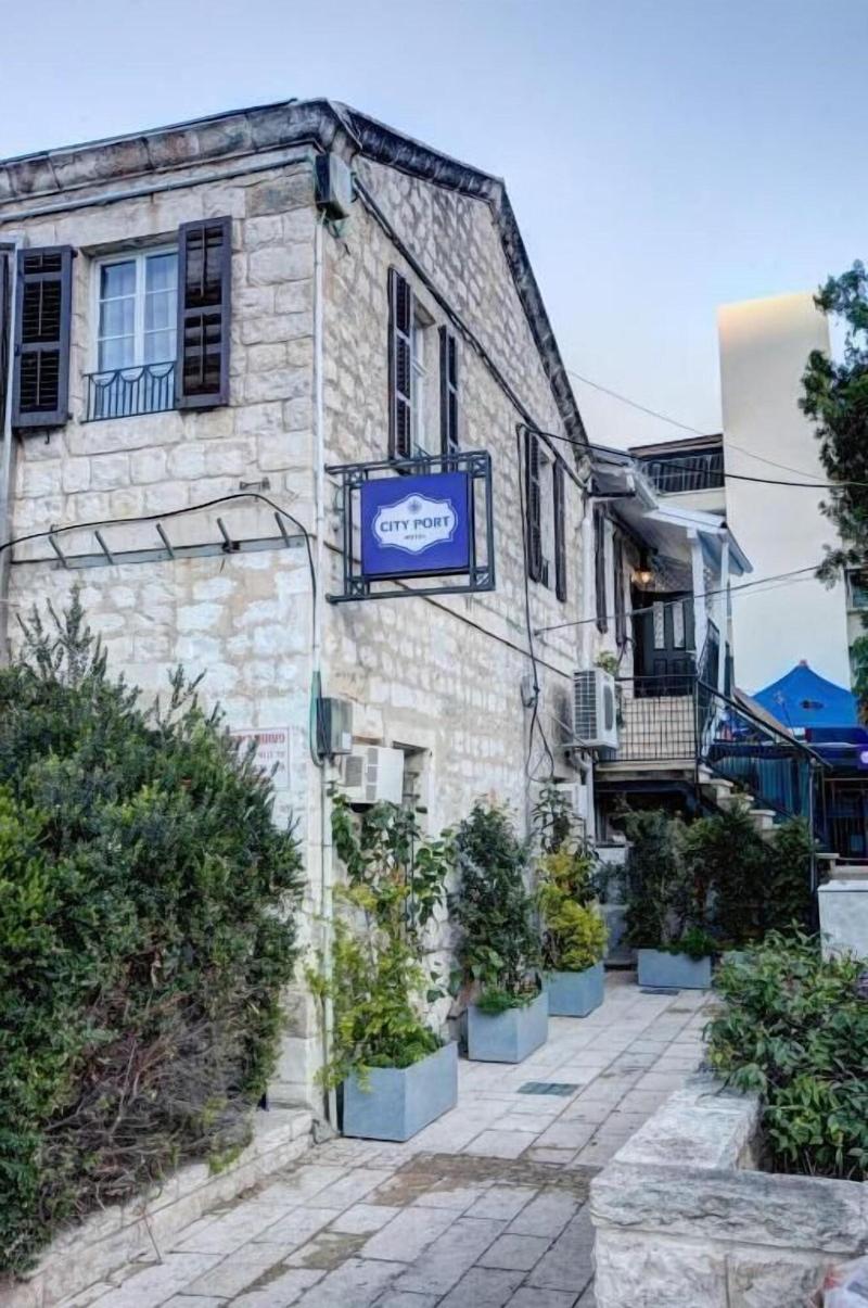 City Port Hotel image