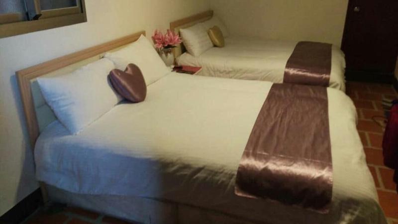 Rong Shu Xia B&B image