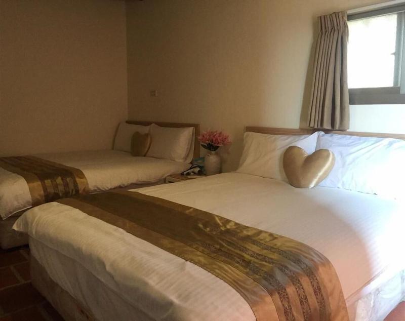 Rong Shu Xia B&B image