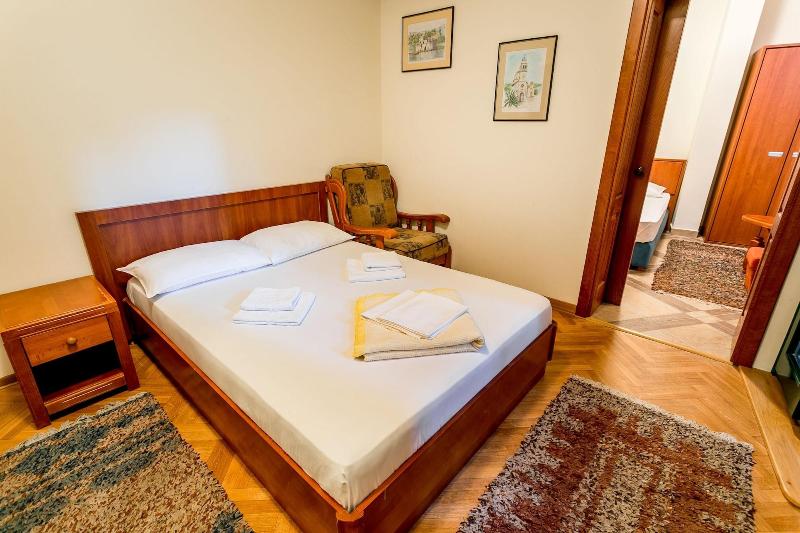 Villa Stari Grad image