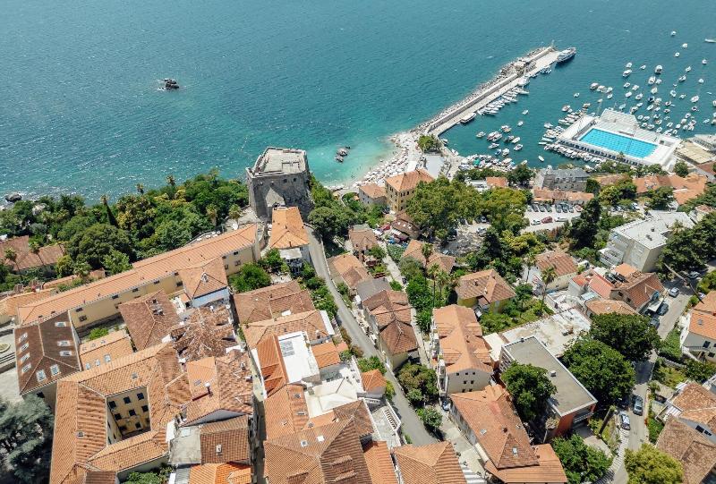 Villa Stari Grad image