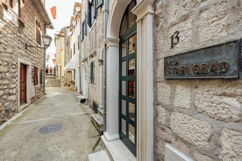 Villa Stari Grad image