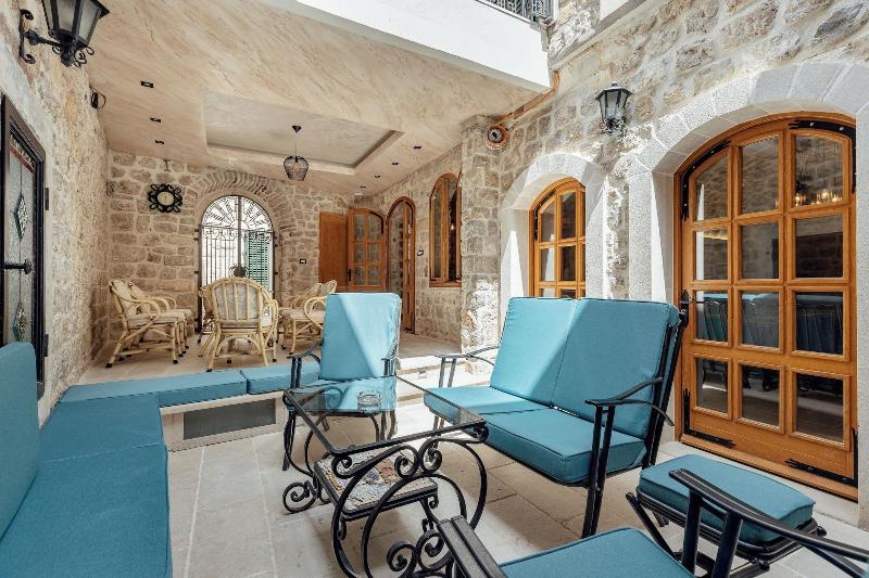 Villa Stari Grad image