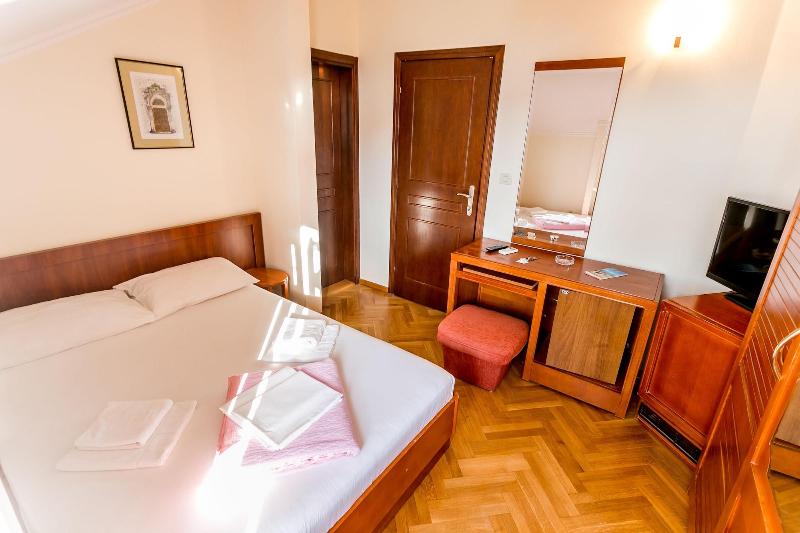 Villa Stari Grad image