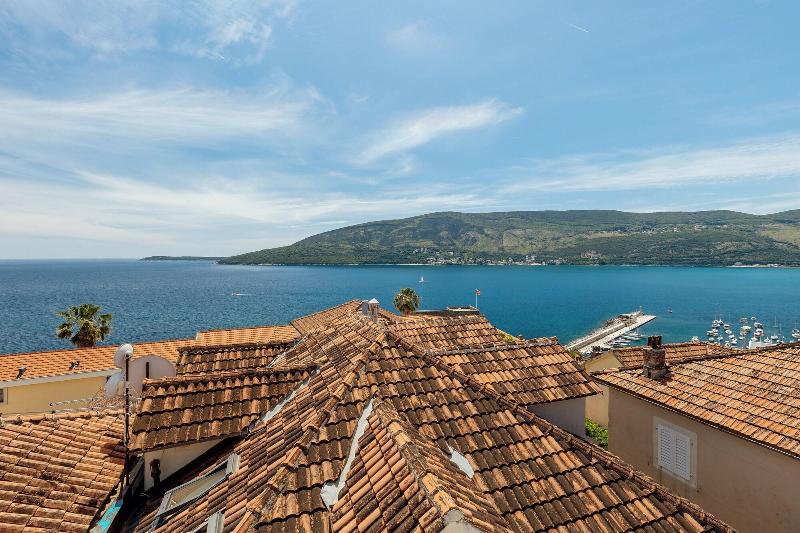Villa Stari Grad image