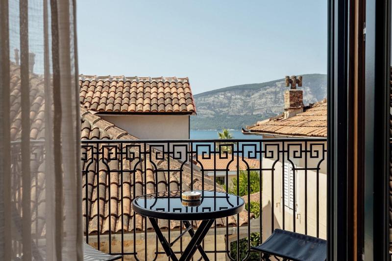 Villa Stari Grad image