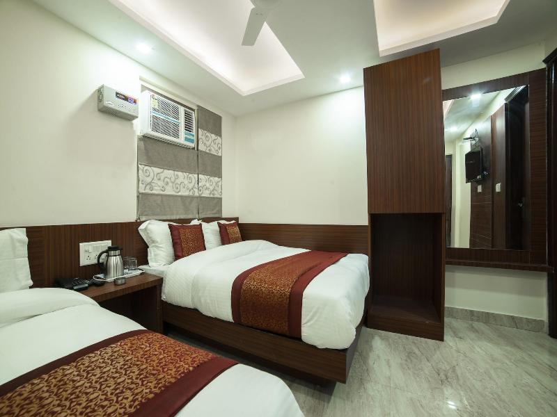 14136 Hotel Toto International image