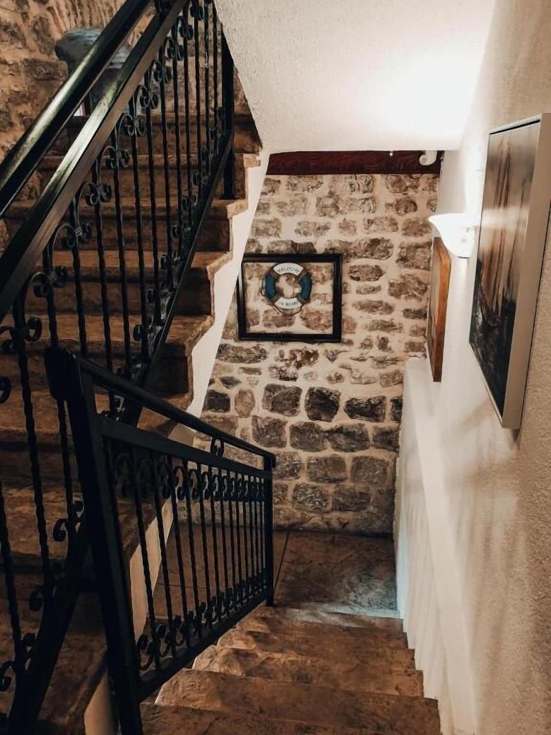 Antika Guesthouse image