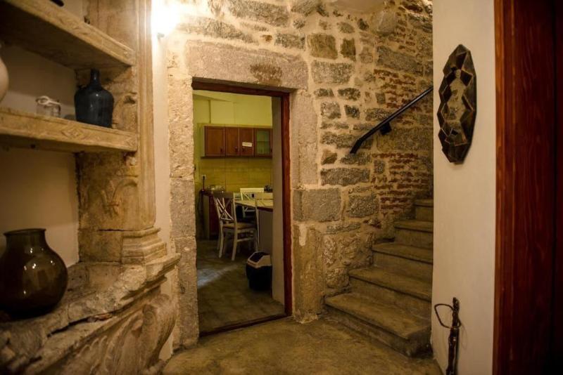 Antika Guesthouse image