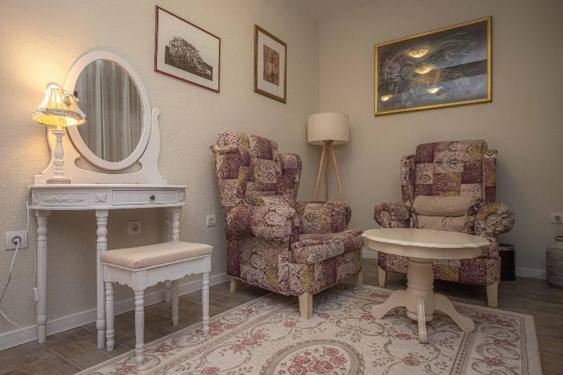 Antika Guesthouse image