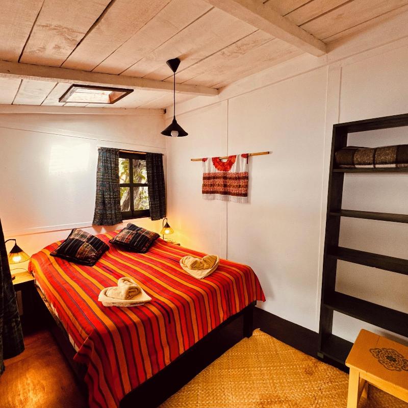 La Iguana Perdida Hostel image