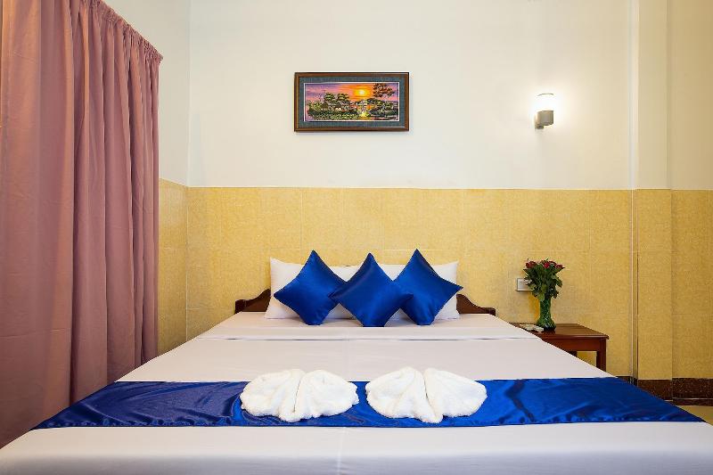 Botoum Hostel image