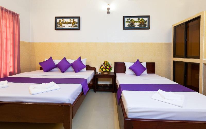 Botoum Hostel image