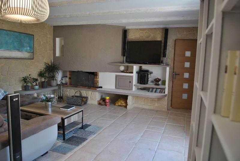 Villa Quinissole image