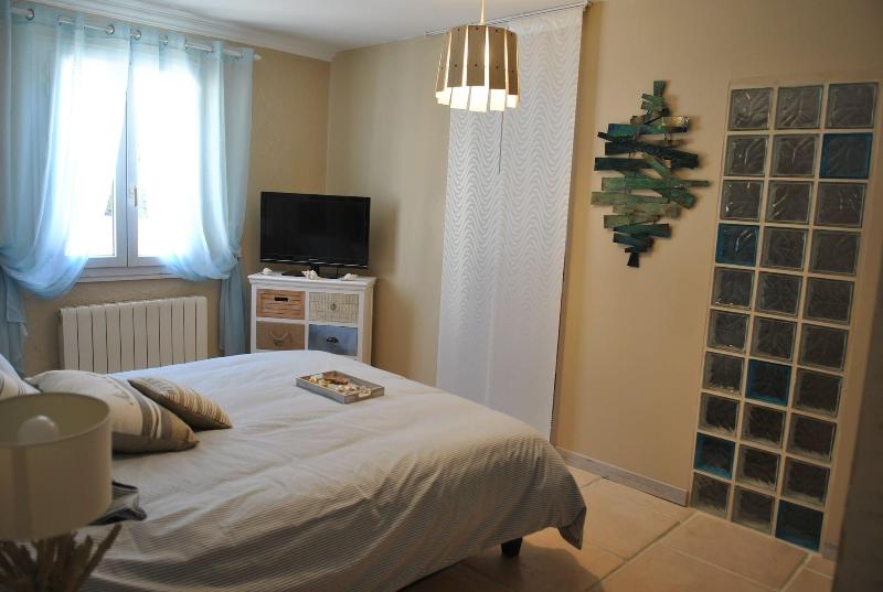 Villa Quinissole image