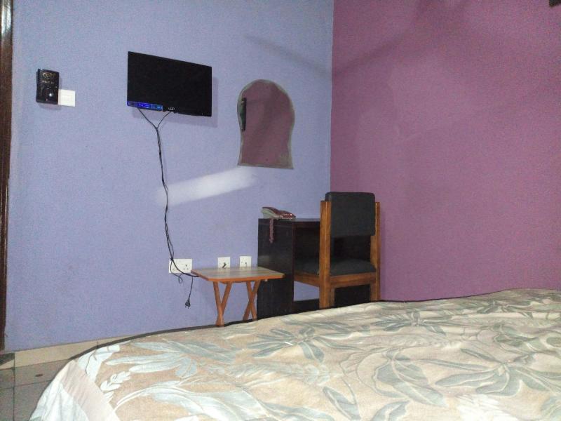 Solochus Hotel Suites image