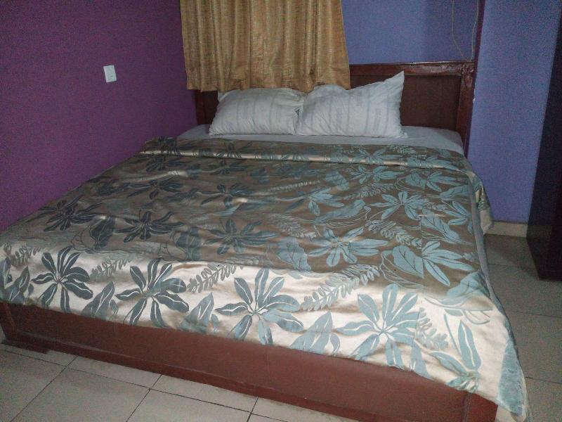 Solochus Hotel Suites image