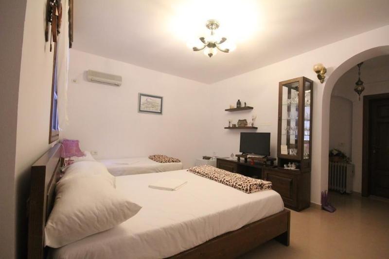 Guesthouse Altin image
