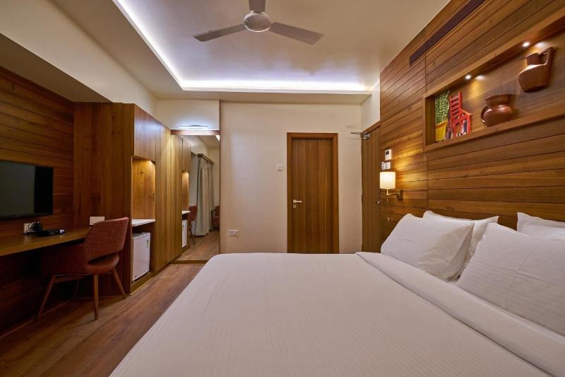Hotel Atharv image